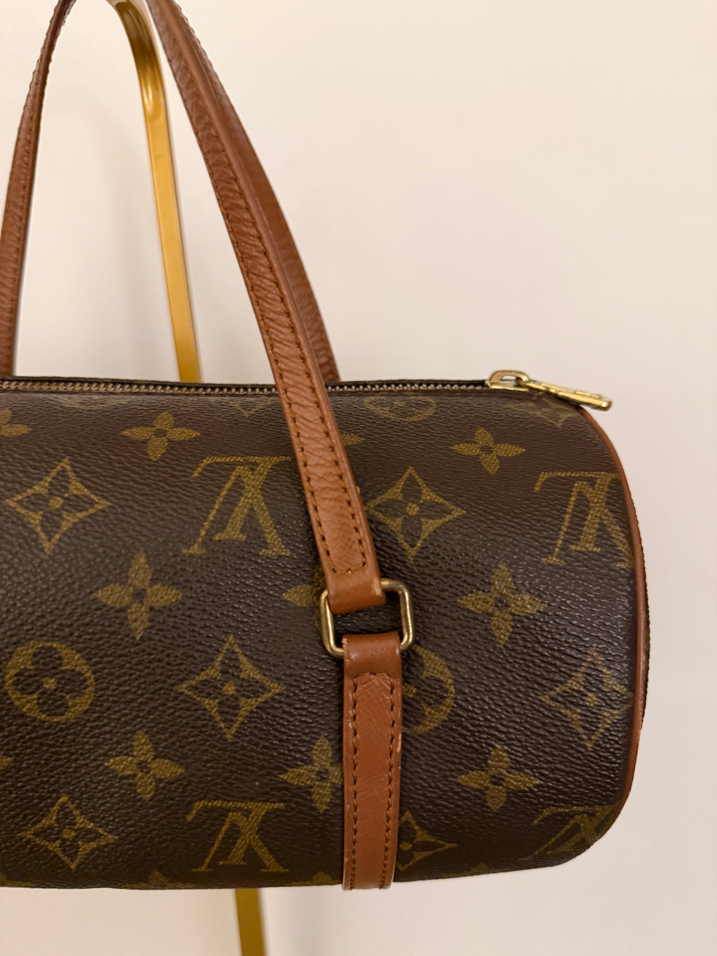 Louis Vuitton Papillon- Size 26