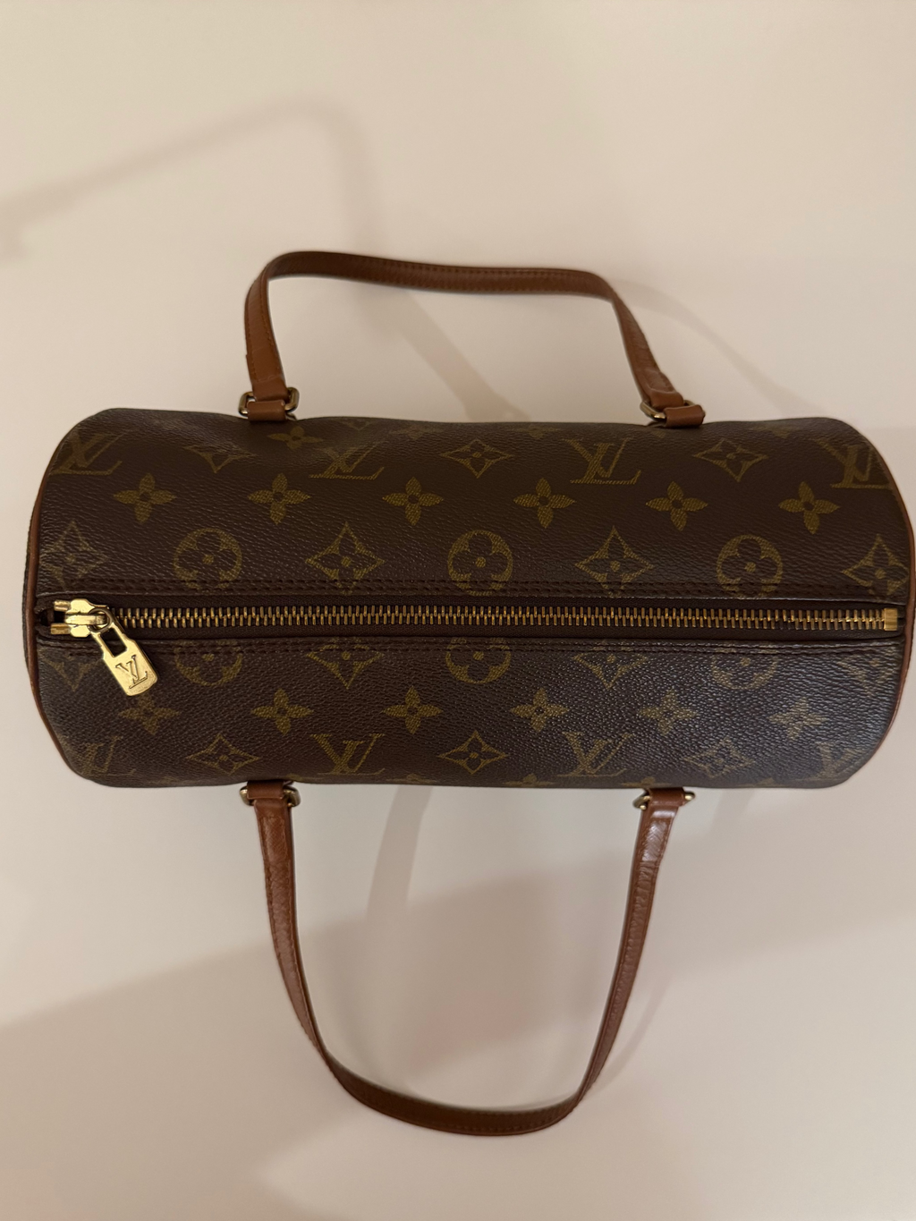 Louis Vuitton Papillon- Size 26