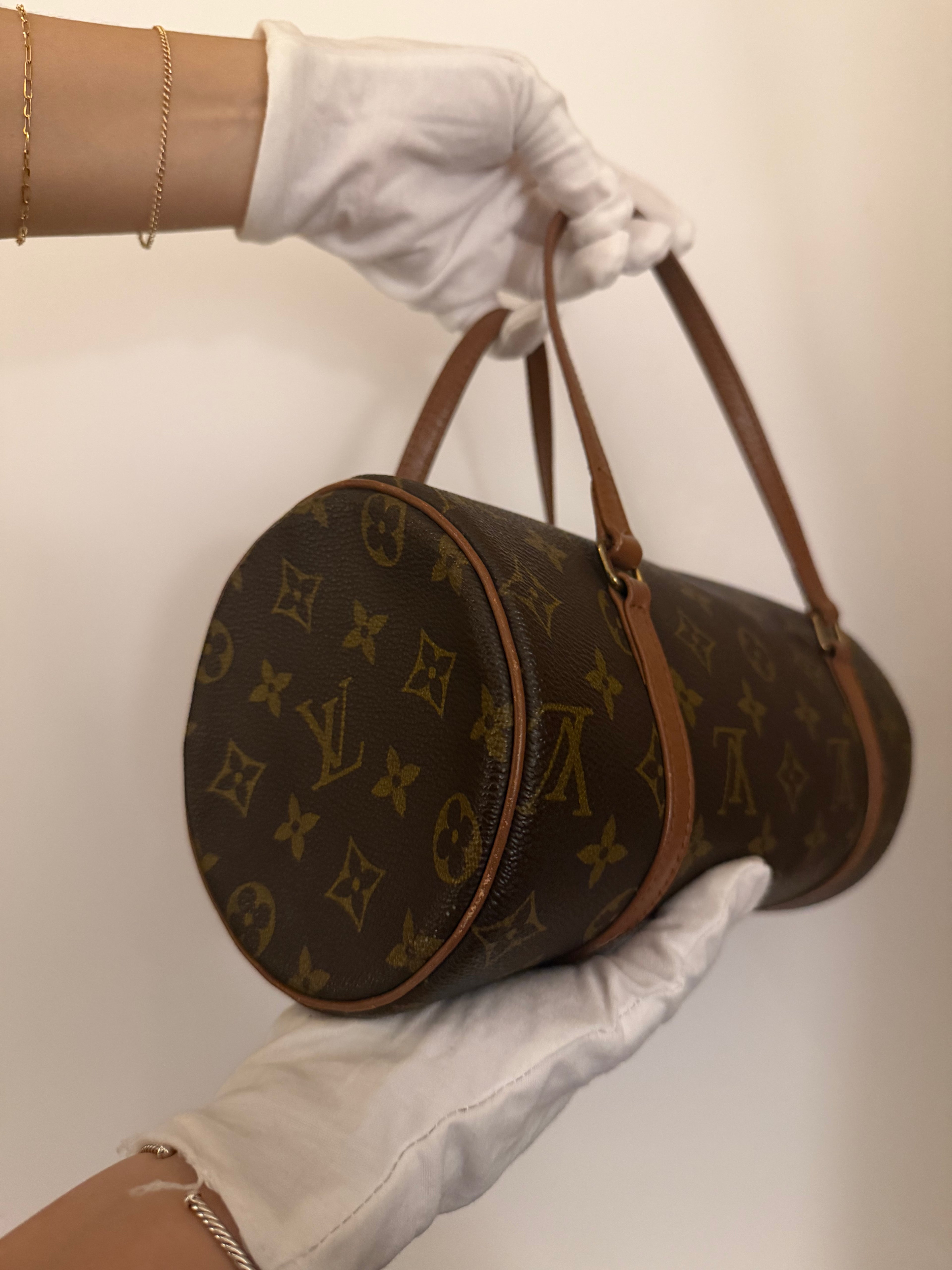 Louis Vuitton Papillon- Size 26