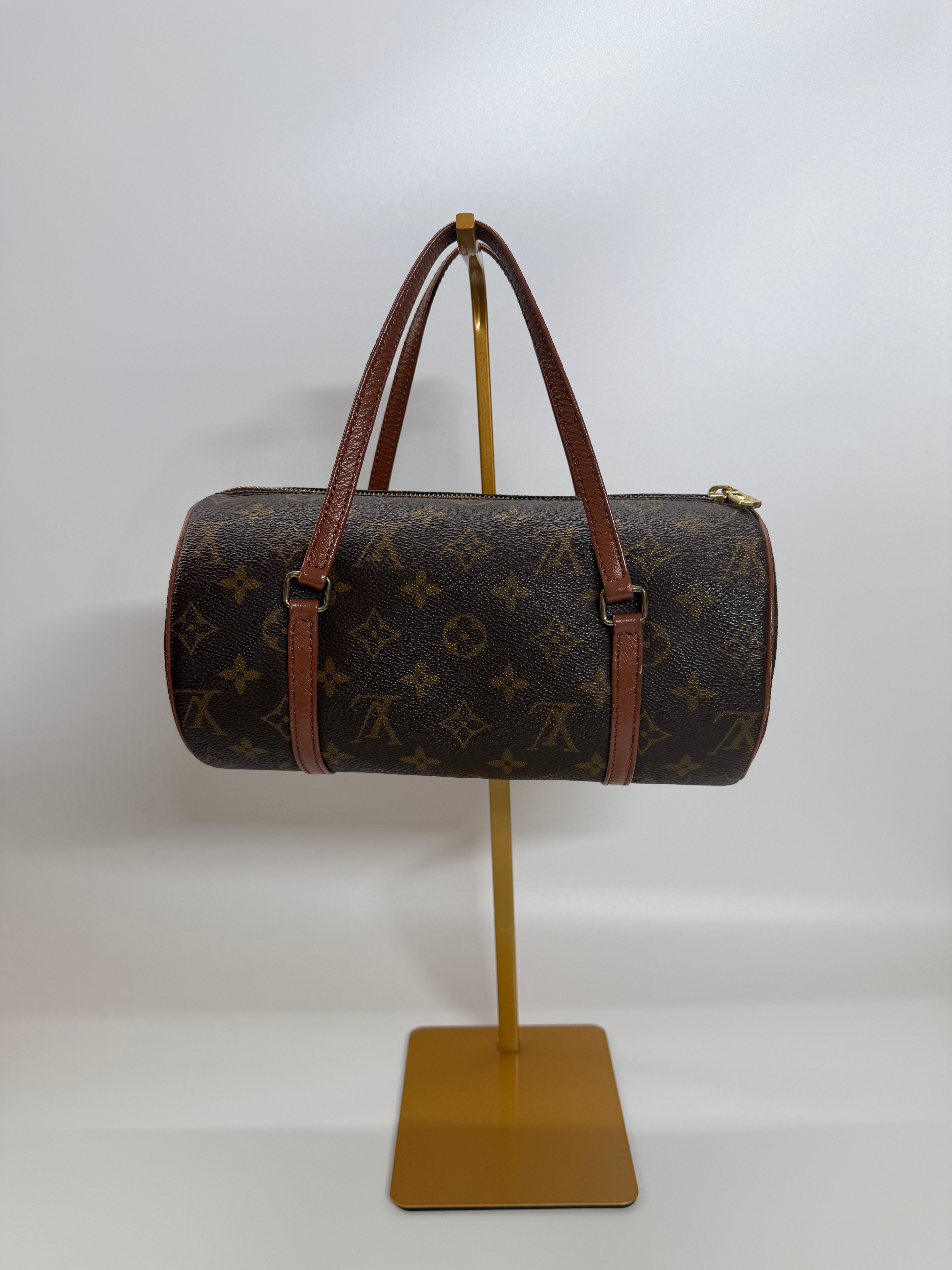 Louis Vuitton Papillon Size 26