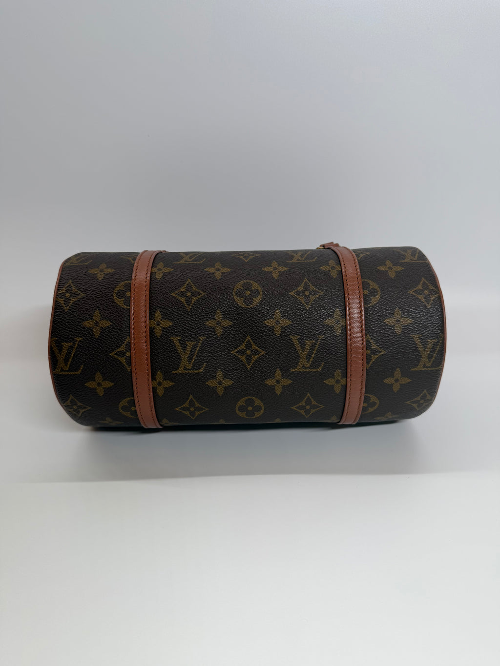 Louis Vuitton Papillon Size 26